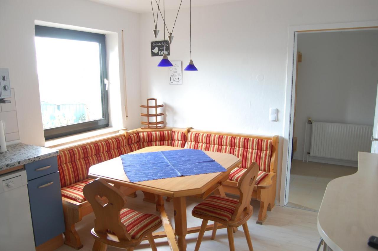 Wohnung mit Kamin Terrasse und Grill in der Nähe von Nürnberg Burgthann Exterior foto